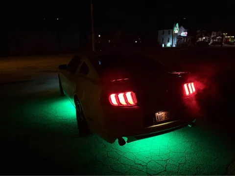 2013 Ford Mustang V6 Premium Coupe