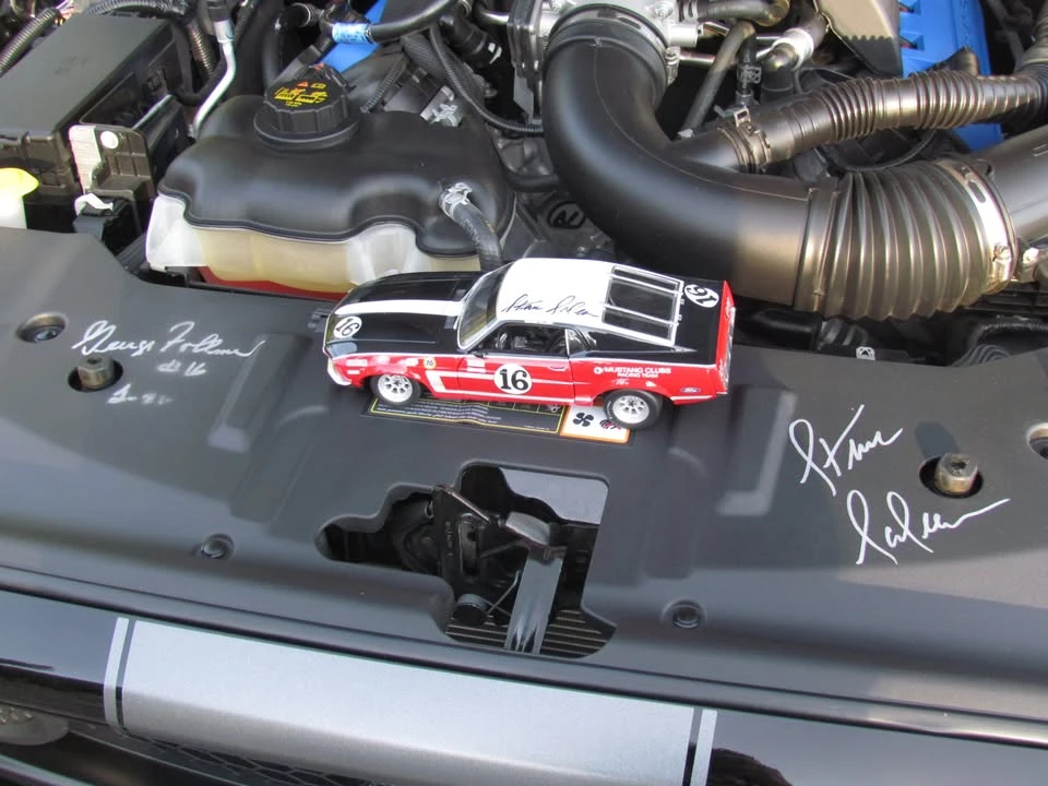 2013 Ford S197 Mustang - Image 9 of 18