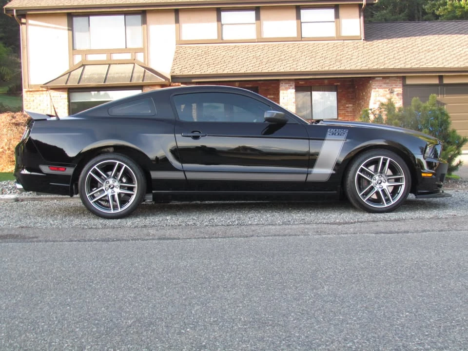 2013 Ford S197 Mustang - Image 13 of 18