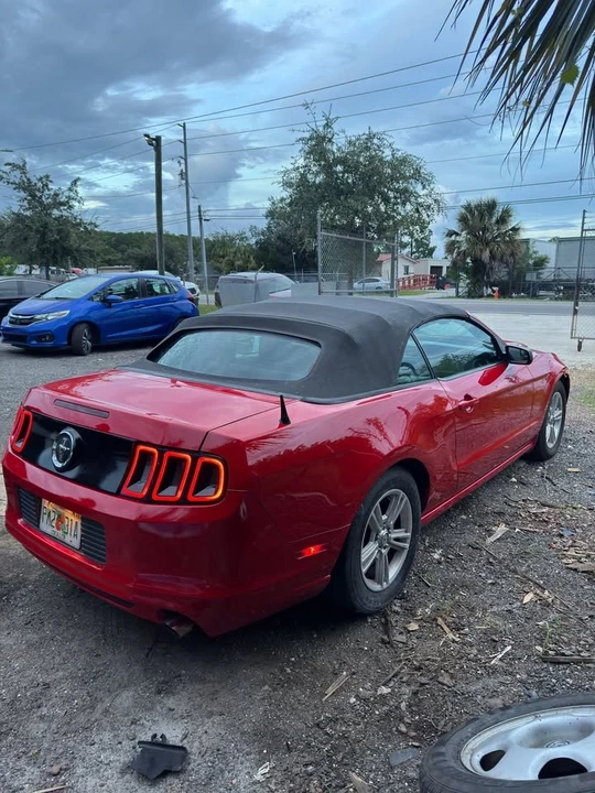 2013 Ford S197 Mustang - Image 7 of 13
