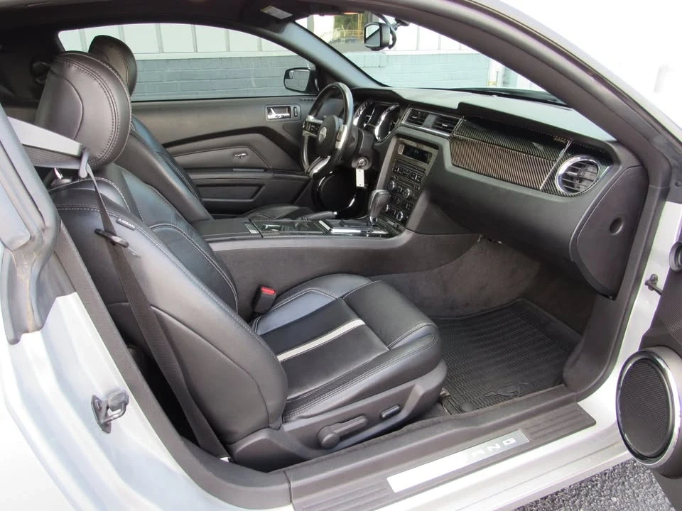 2013 Ford S197 Mustang - Image 10 of 20