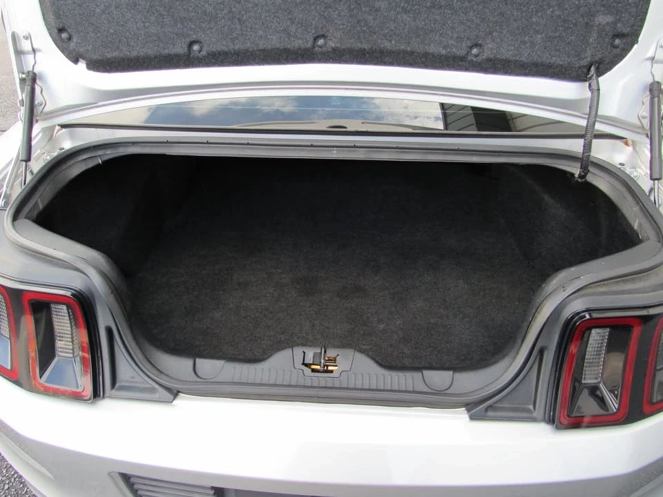 2013 Ford S197 Mustang - Image 9 of 20