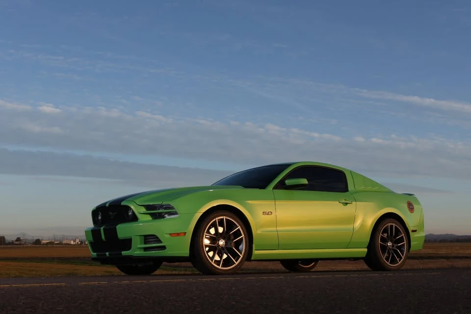 2013 Ford S197 Mustang - Image 2 of 16