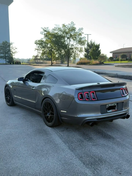 2013 Ford S197 Mustang GT - Image 4 of 8