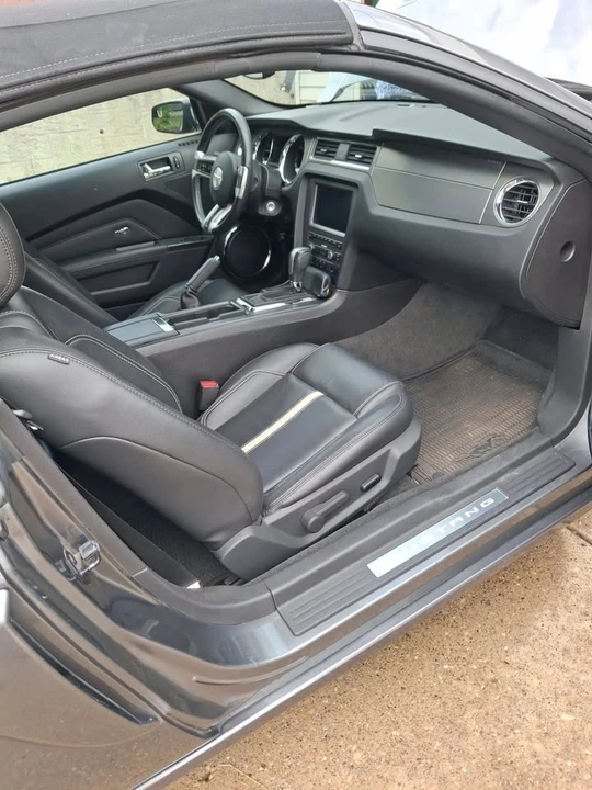 2013 Ford S197 Mustang GT - Image 6 of 16