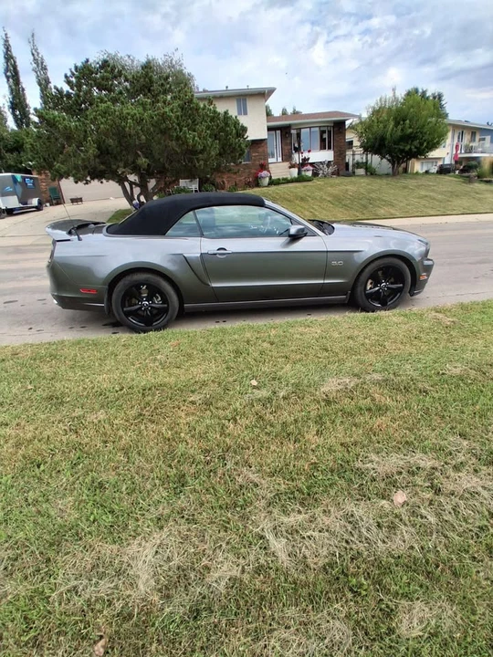 2013 Ford S197 Mustang GT - Image 2 of 16