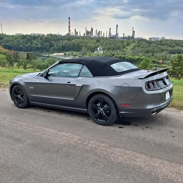 2013 Ford Mustang GT Convertible