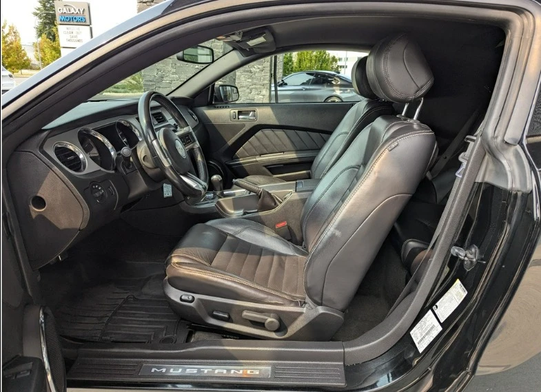 2013 Ford S197 Mustang - Image 7 of 9