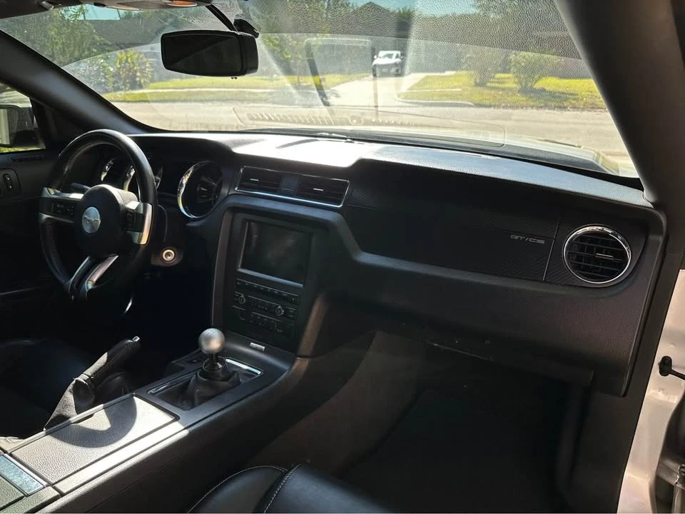 2013 Ford S197 Mustang - Image 11 of 14