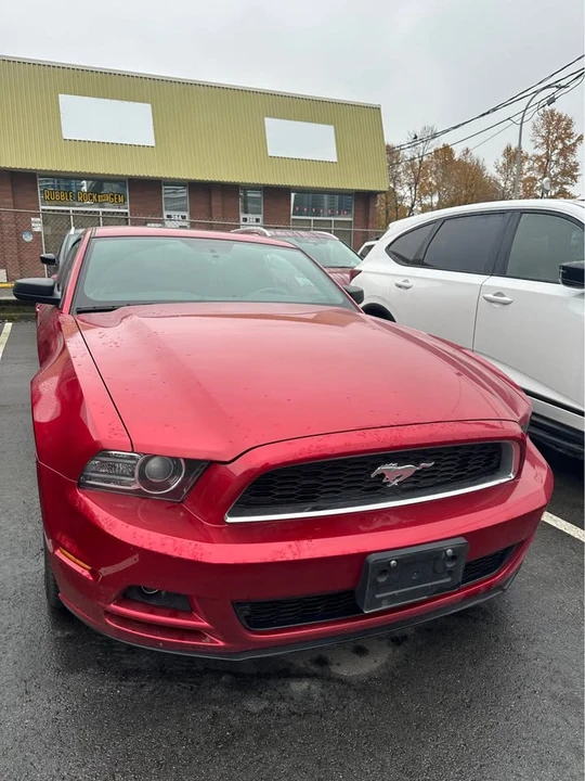 2013 Ford S197 Mustang - Image 2 of 9