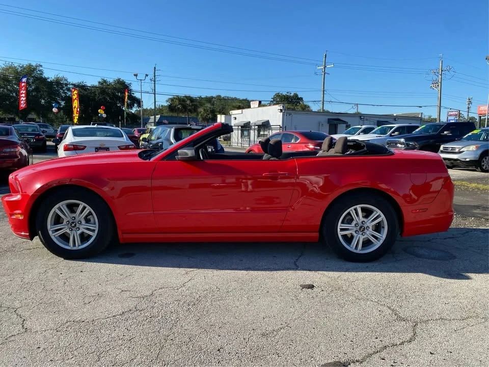 2013 Ford S197 Mustang - Image 2 of 20