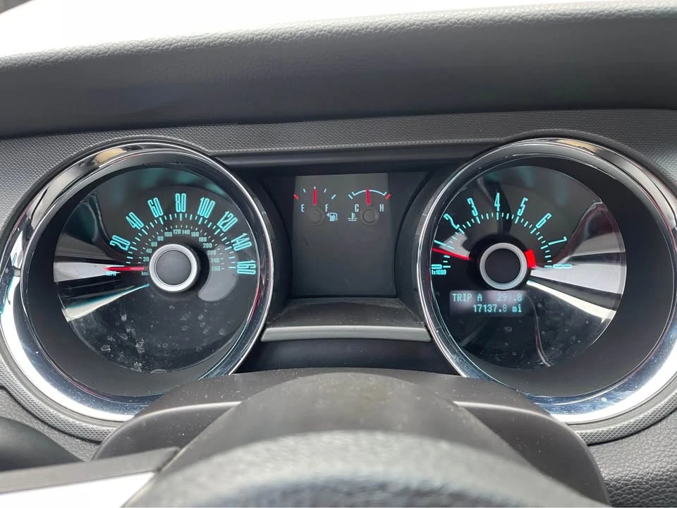 2013 Ford S197 Mustang - Image 11 of 15