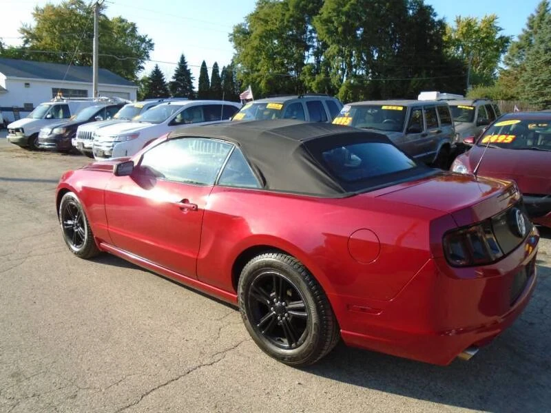 2013 Ford S197 Mustang - Image 6 of 10
