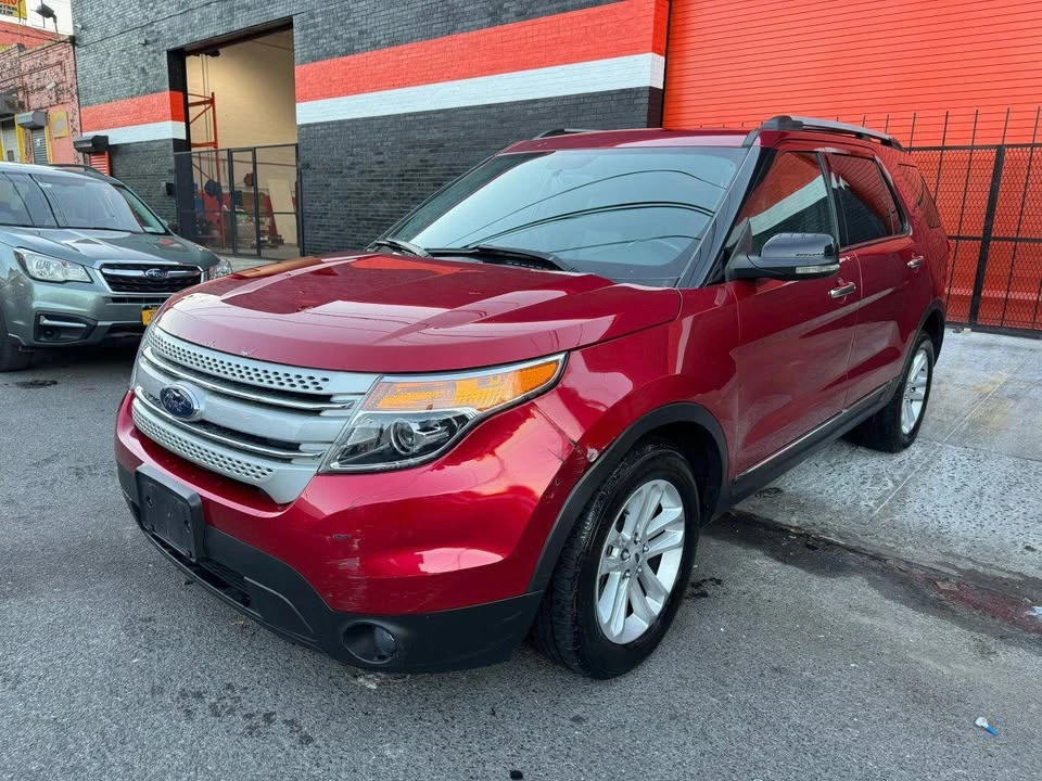 2013 Ford Explorer 5th Gen - Image 2 of 10