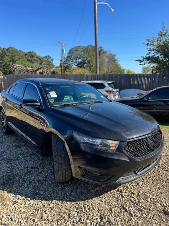 2013 Ford Taurus 6th Gen - Image 7 of 9