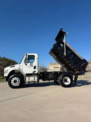 2013 Freightliner - Image 14 of 21