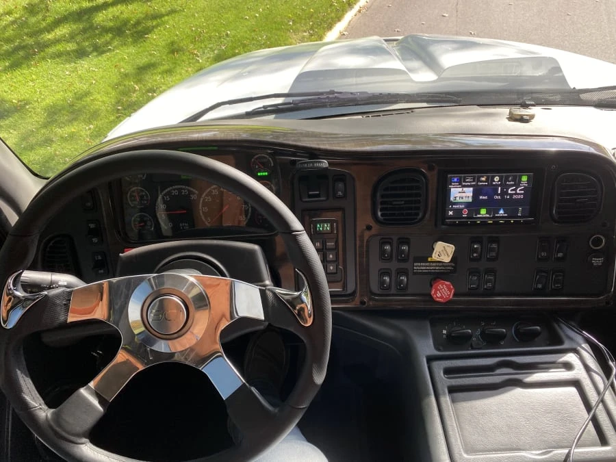 2013 Freightliner - Image 5 of 17