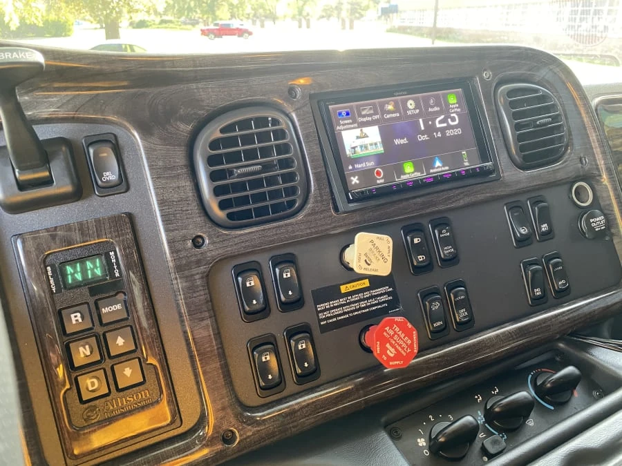 2013 Freightliner - Image 6 of 17