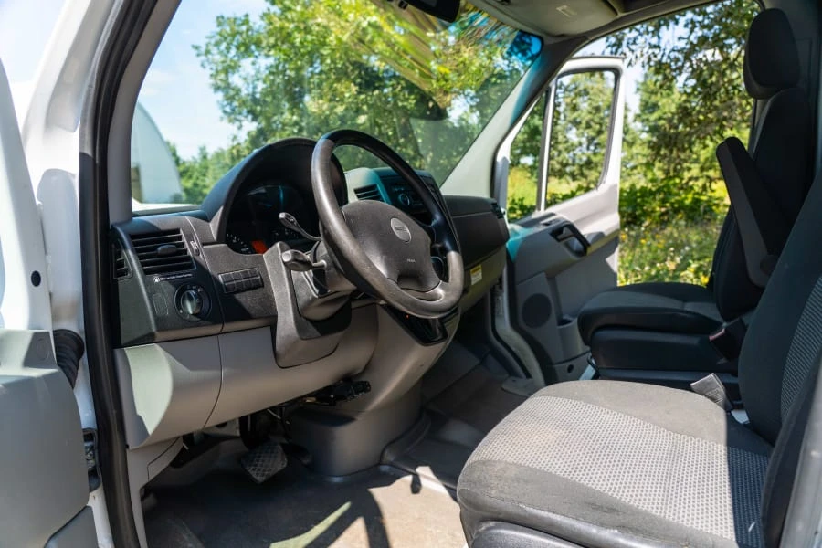 2013 Freightliner - Image 14 of 23
