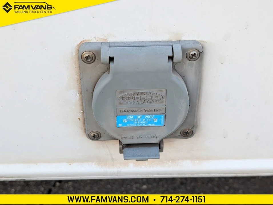 2013 Freightliner - Image 6 of 12