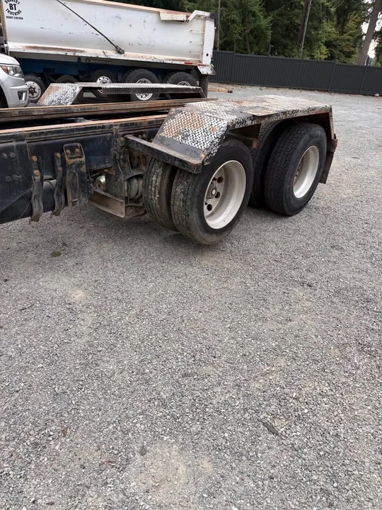 2013 Freightliner - Image 6 of 17