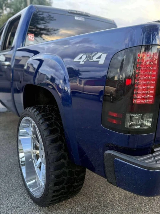 2013 GMC Sierra 3rd Gen - Image 3 of 12