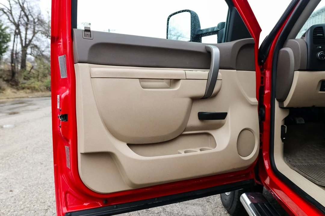 2013 GMC Sierra Heavy Duty 3rd Gen - Image 12 of 23