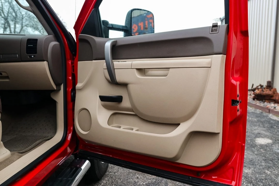2013 GMC Sierra Heavy Duty 3rd Gen - Image 17 of 23