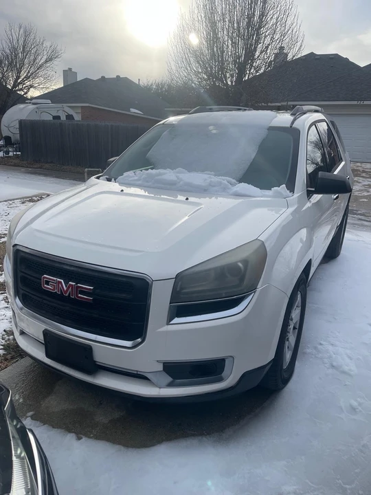 2013 GMC Acadia - Image 2 of 12