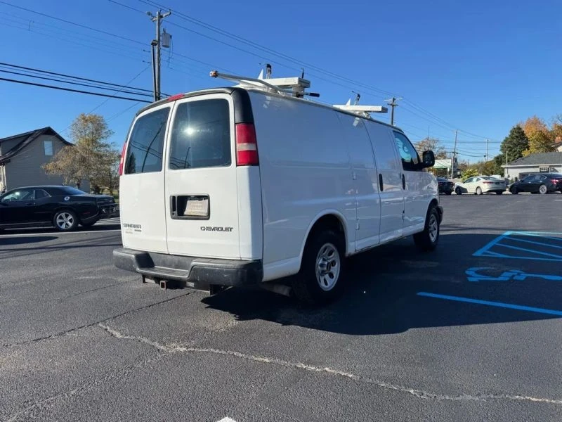 2013 GMC Savana - Image 3 of 6
