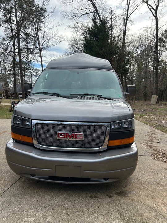 2013 GMC Savana - Image 9 of 21