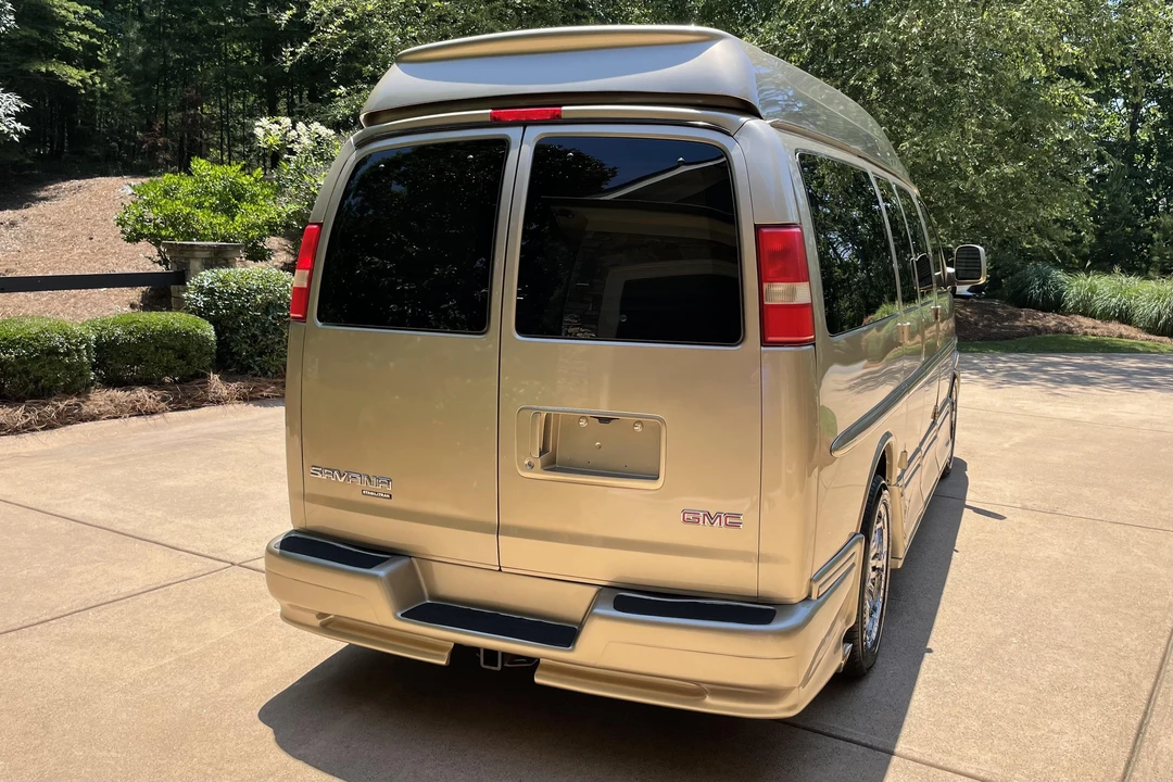 2013 GMC Savana - Image 17 of 31