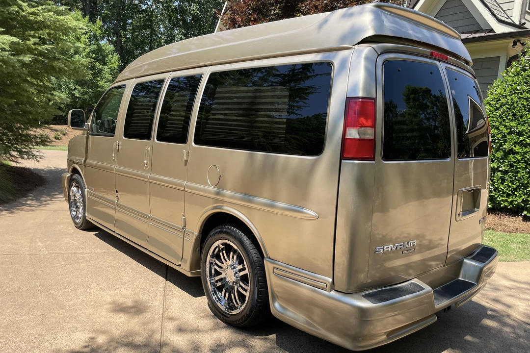 2013 GMC Savana - Image 16 of 31