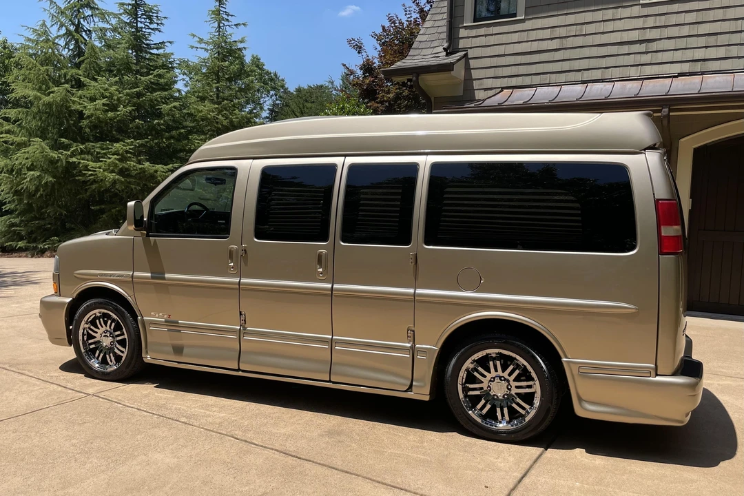 2013 GMC Savana - Image 14 of 31