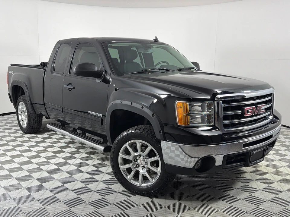 2013 GMC Sierra 3rd Gen - Image 2 of 12