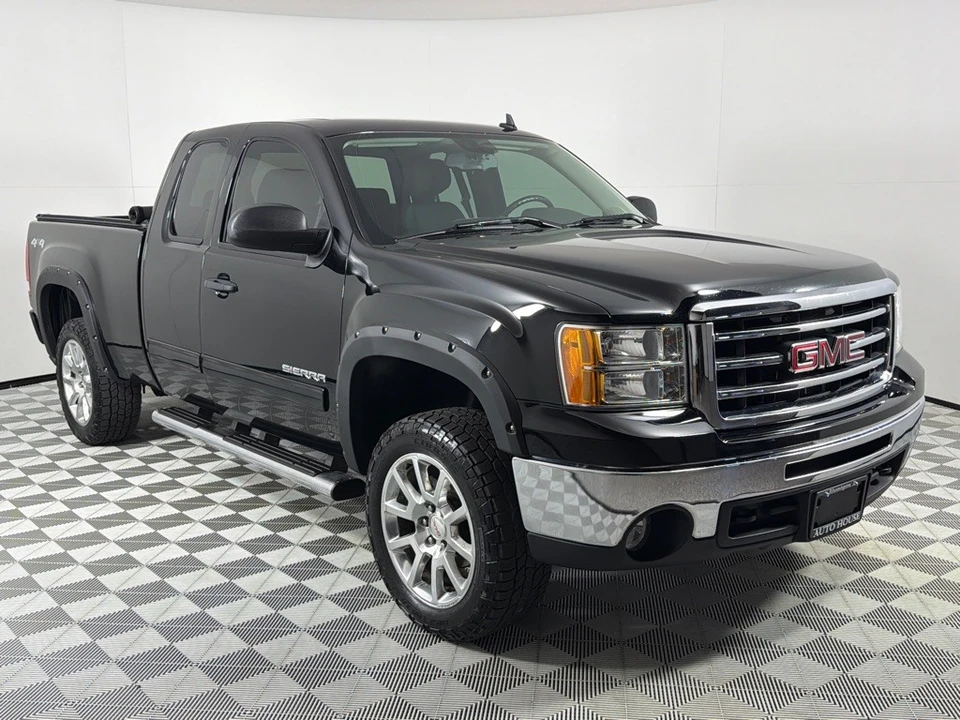 2013 GMC Sierra 3rd Gen - Image 3 of 12