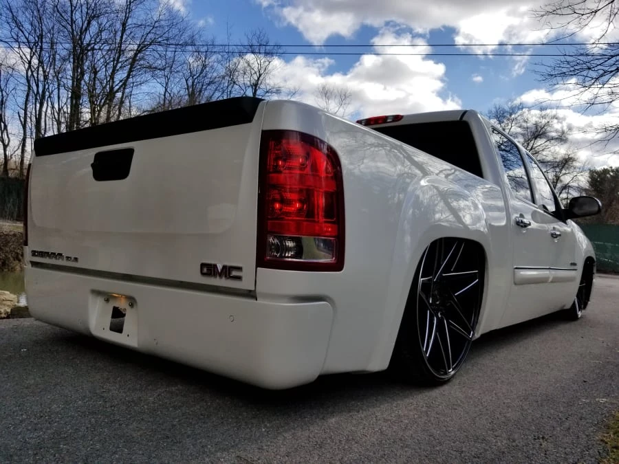 2013 GMC Sierra 3rd Gen - Image 3 of 12
