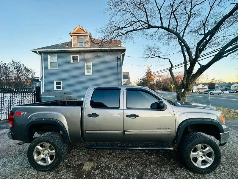 2013 GMC Sierra 3rd Gen - Image 4 of 12
