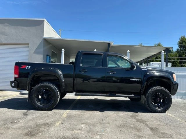 2013 GMC Sierra 3rd Gen - Image 2 of 12