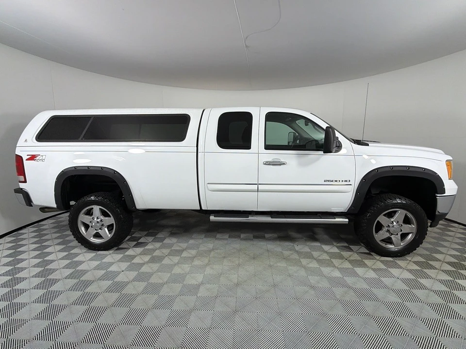 2013 GMC Sierra Heavy Duty 3rd Gen - Image 4 of 12
