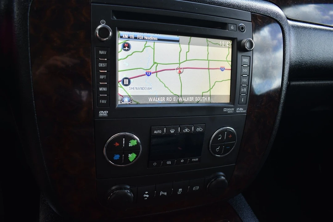 2013 GMC Sierra Heavy Duty 3rd Gen - Image 14 of 24