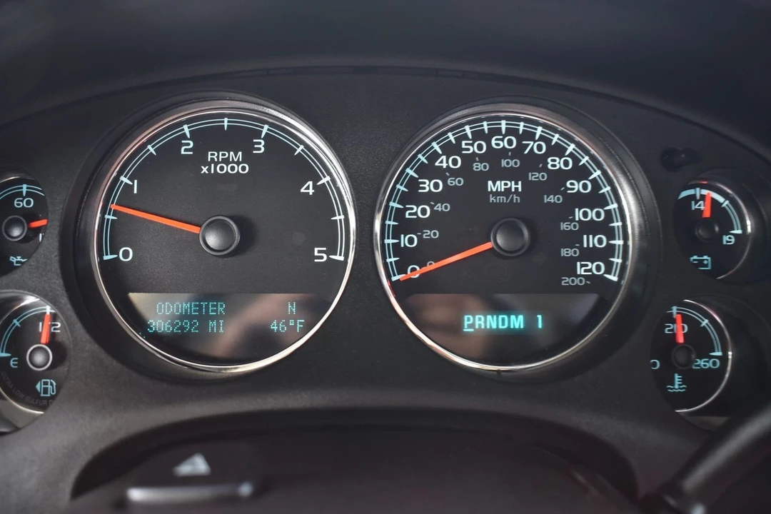 2013 GMC Sierra Heavy Duty 3rd Gen - Image 13 of 24