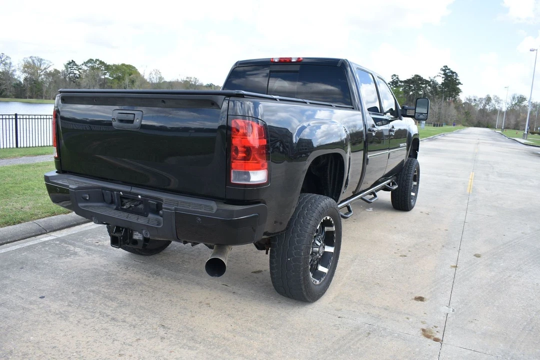 2013 GMC Sierra Heavy Duty 3rd Gen - Image 4 of 21