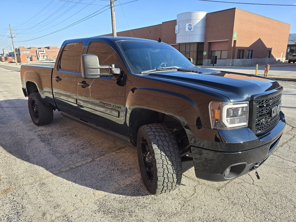 2013 GMC Sierra Heavy Duty 3rd Gen - Image 4 of 21