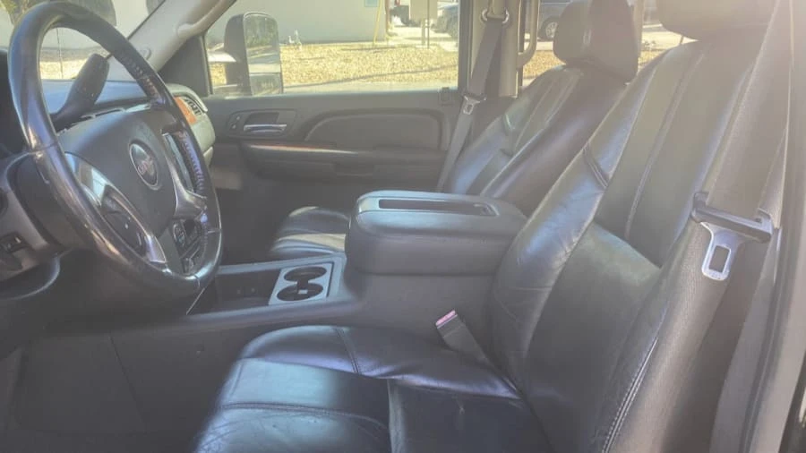 2013 GMC Sierra Heavy Duty 3rd Gen - Image 5 of 6