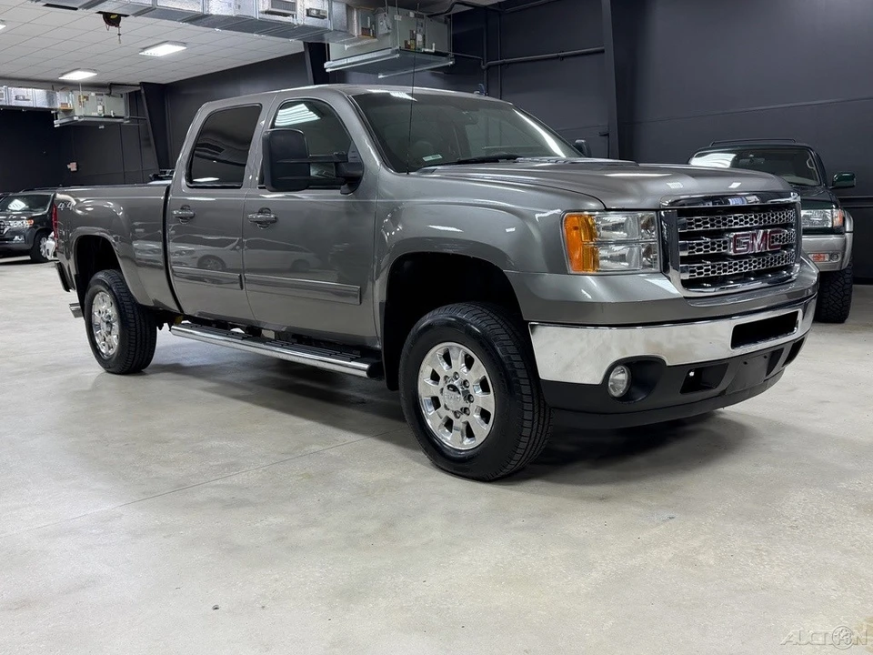 2013 GMC Sierra Heavy Duty 3rd Gen - Image 4 of 12