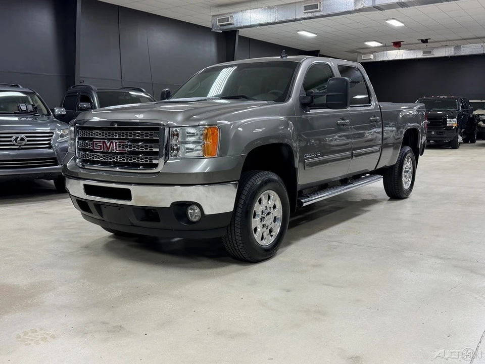 2013 GMC Sierra Heavy Duty 3rd Gen - Image 5 of 12