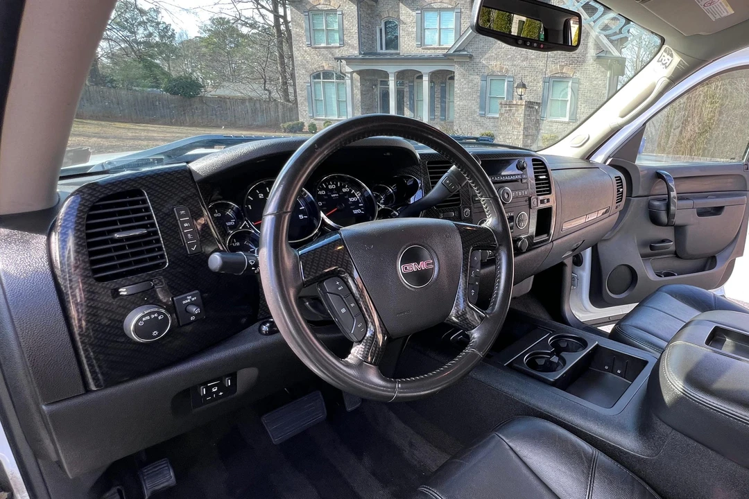 2013 GMC Sierra Heavy Duty 3rd Gen - Image 21 of 31