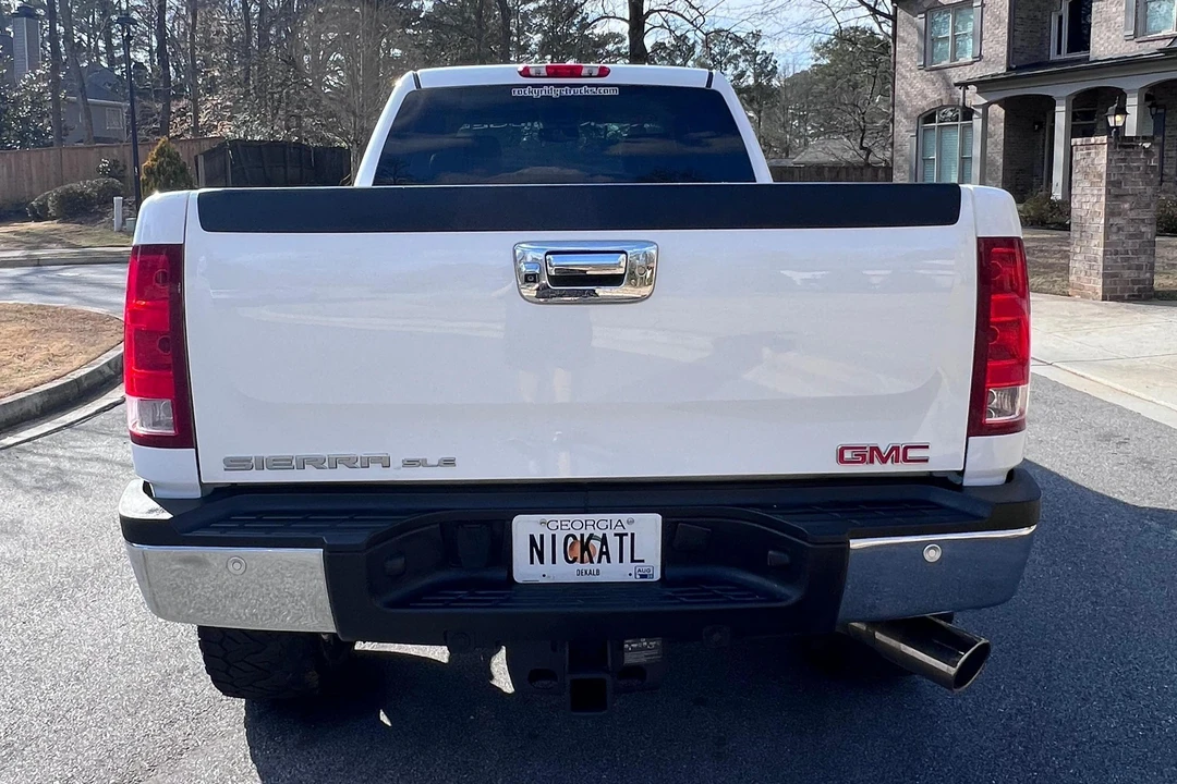2013 GMC Sierra Heavy Duty 3rd Gen - Image 5 of 31