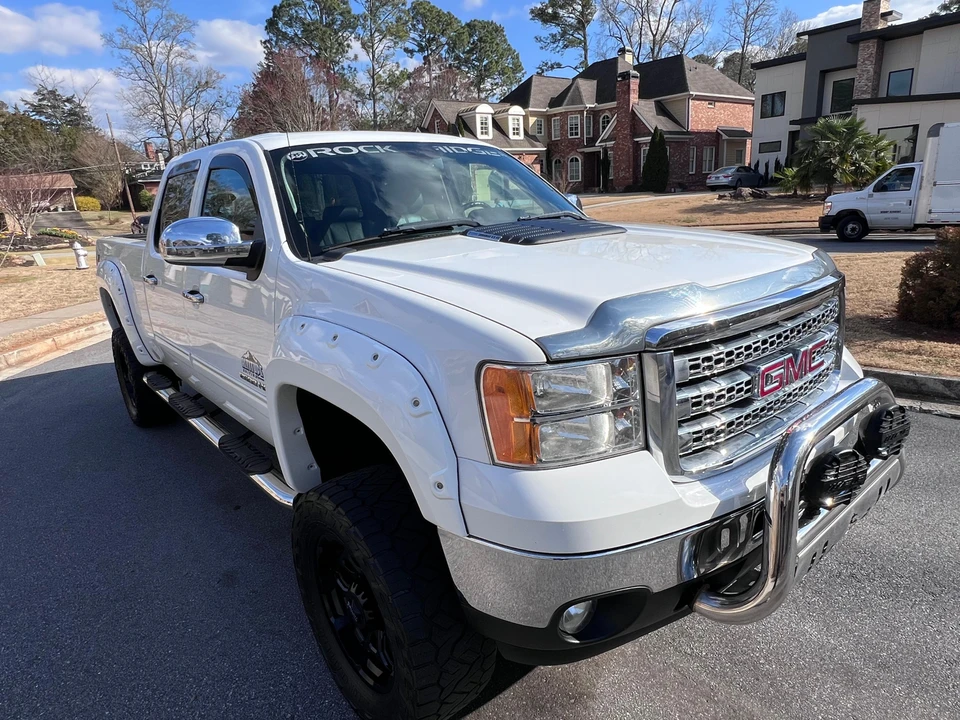 2013 GMC Sierra Heavy Duty 3rd Gen - Image 14 of 31